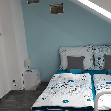 Apartment Na Fialce S.r.o.